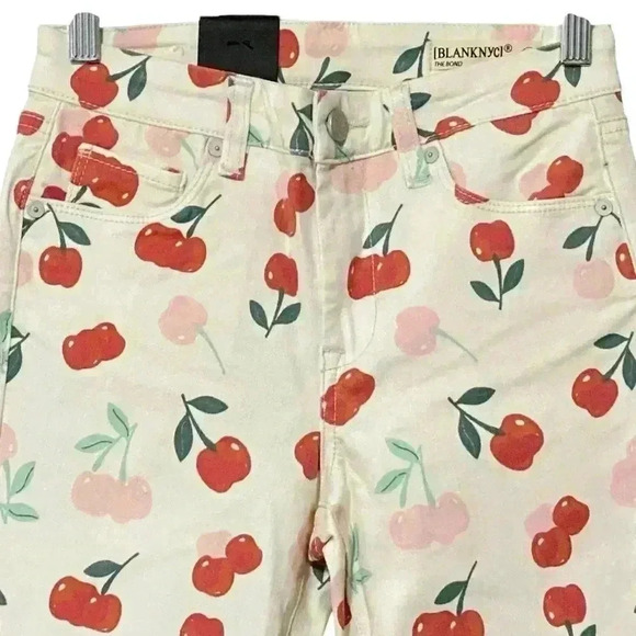 BLANKNYC The Bond Mid-Rise Skinny Jeans  25 Off White  Artsy Cherry Print NWT - Picture 4 of 13